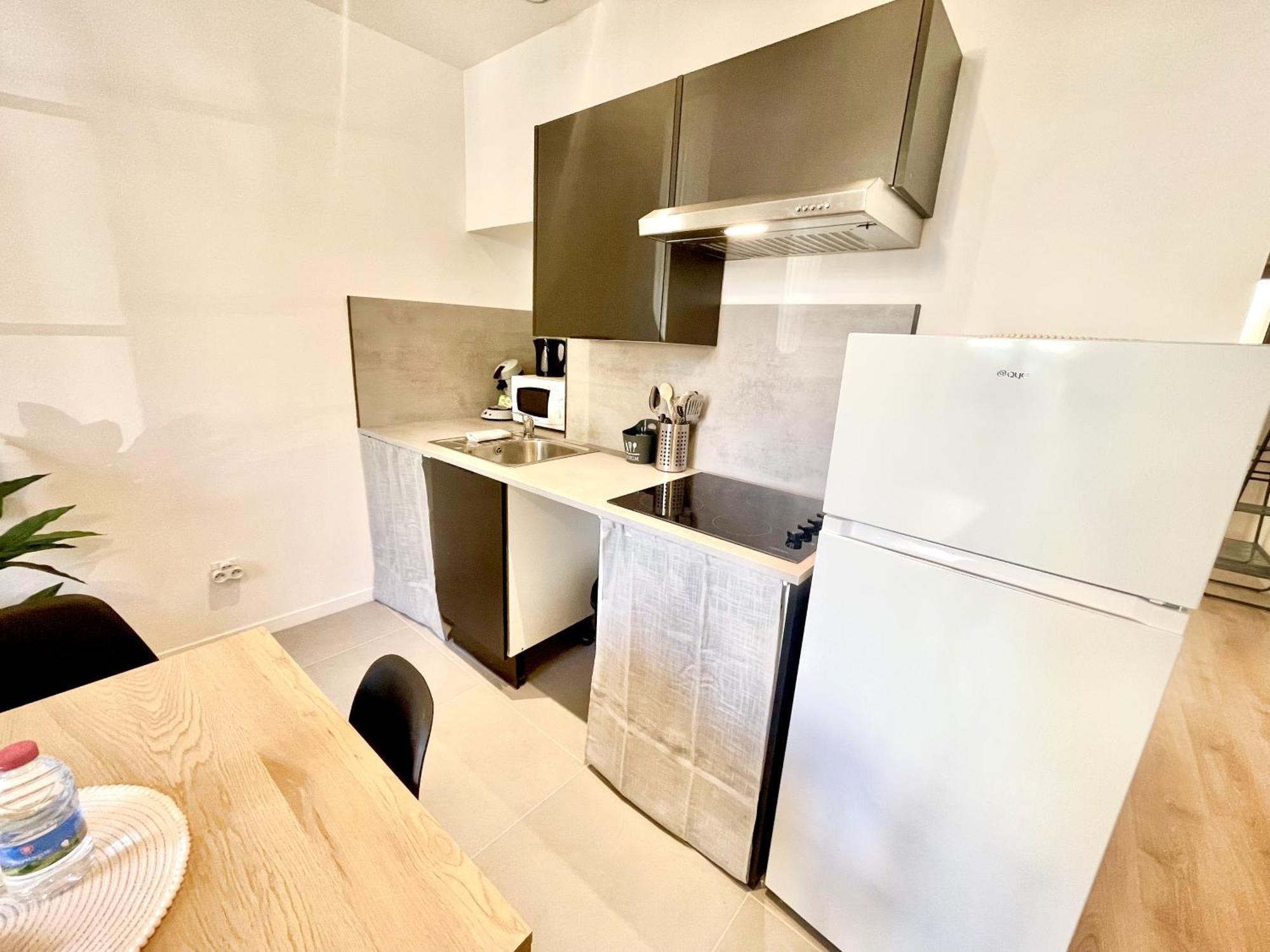 Le Petit Luberon Wifi Fibre Apartment Cavaillon